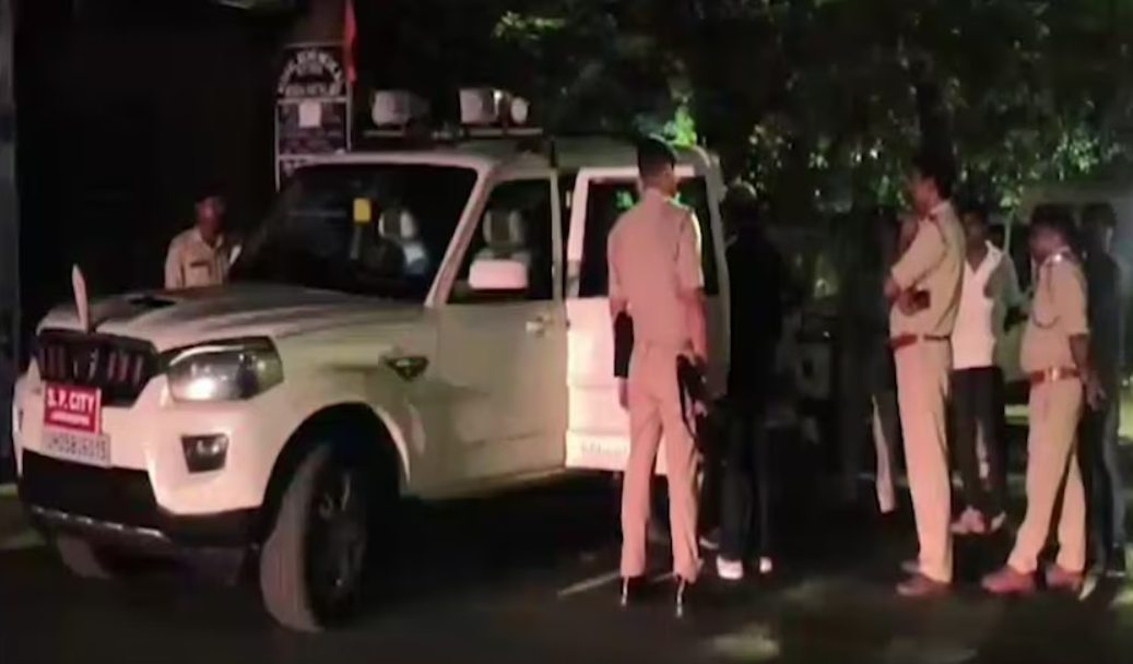 railway employee shot dead